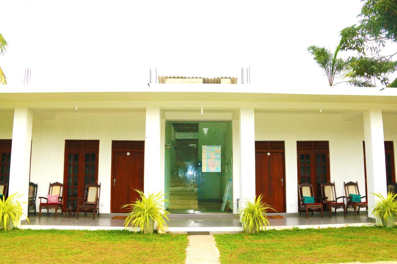 A&B Resort Negombo Kudapaduwa 외부 사진